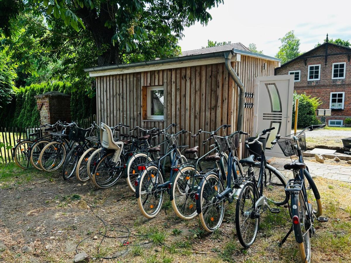 Ferienwohnungen Poppelvitz Altefähr 外观 照片